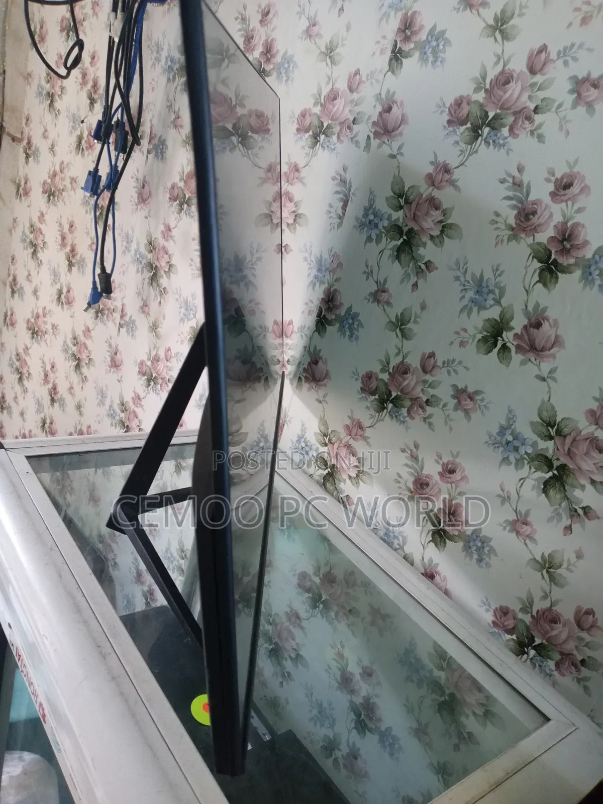 27" Frameless Monitor