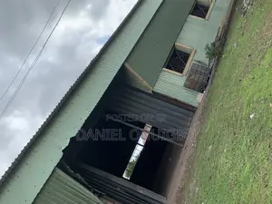 Warehouse For Rent