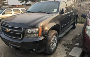 Chevrolet Suburban LTZ 1500 2012 Black