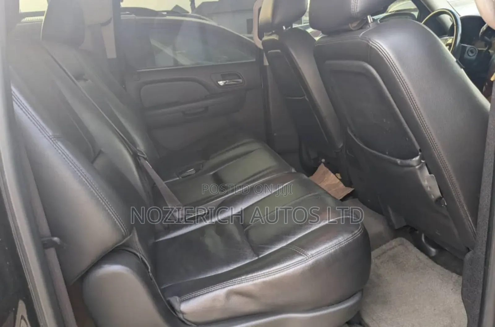 Chevrolet Suburban LTZ 1500 2012 Black
