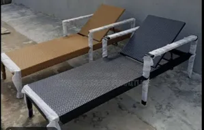 Pool Lounge Chairs