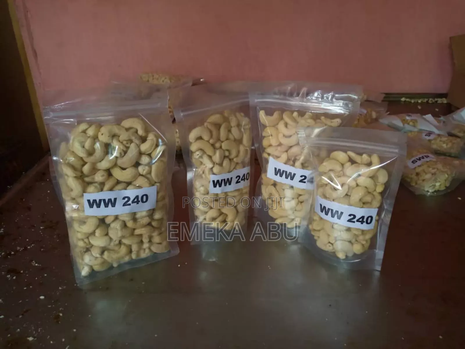 Processed W240 White Cashew Nuts