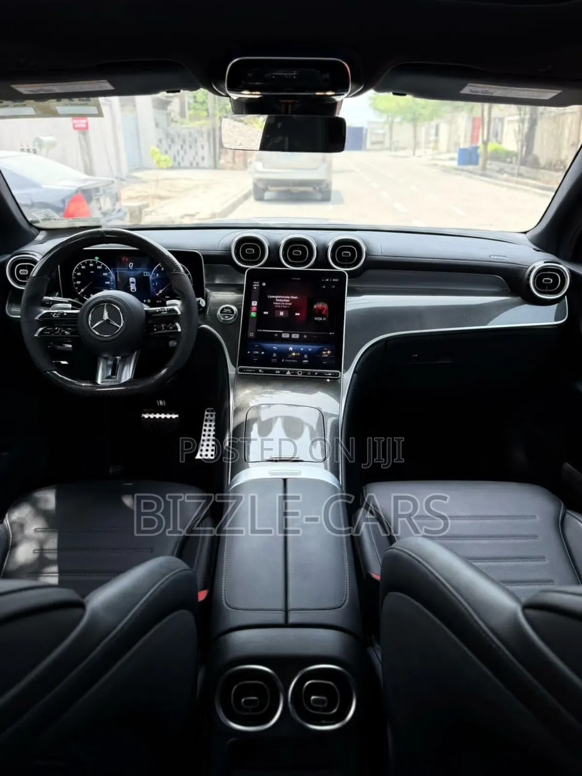 Mercedes-Benz GLC-Class 2024 Silver