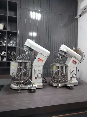 10ltr Tabletop Cake Mixer