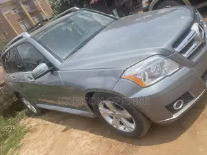 Mercedes-Benz GLK-Class 350 4MATIC 2012 Gray