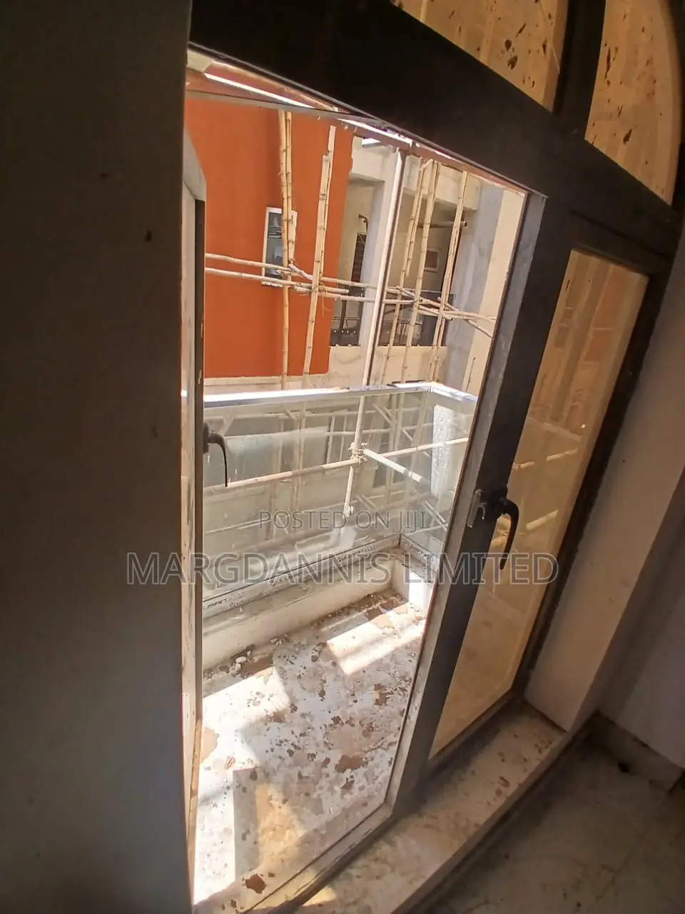 Furnished 2bdrm Maisonette in Lekki Phase 1 for sale