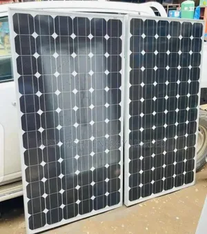 300watts Canadian Panel Mono-crystalline