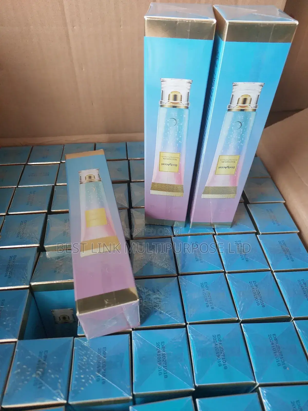 Bodyaccel Teeth Whitening Toothpaste (Bulk)