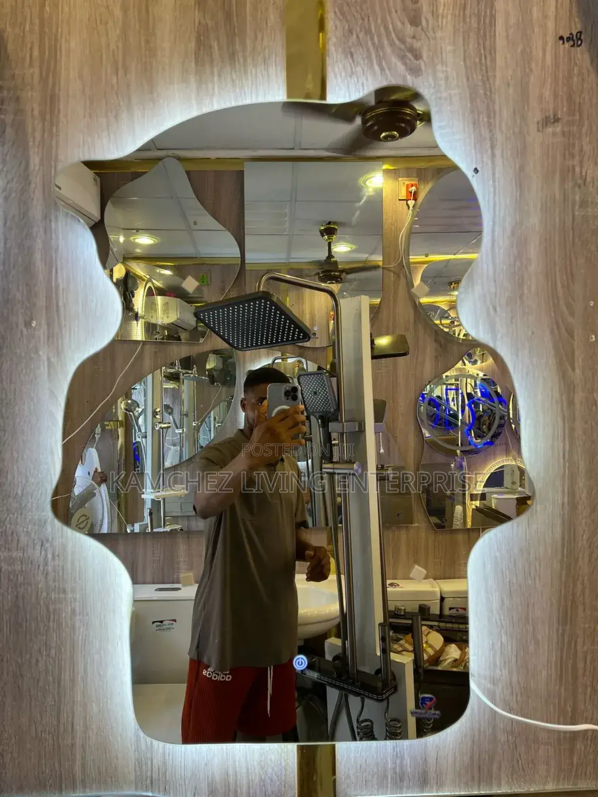 Modern Led Backlit Bear-Shaped Bathroom Mirror