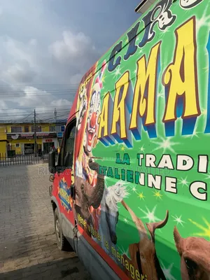 Van For Hire In Mainland
