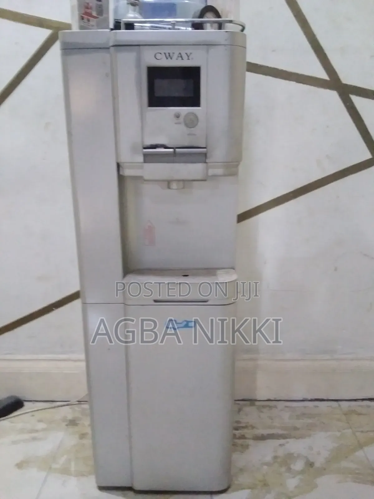 Water Dispenser