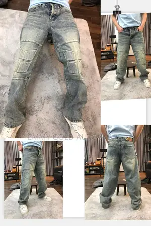 Baggy Jeans Available