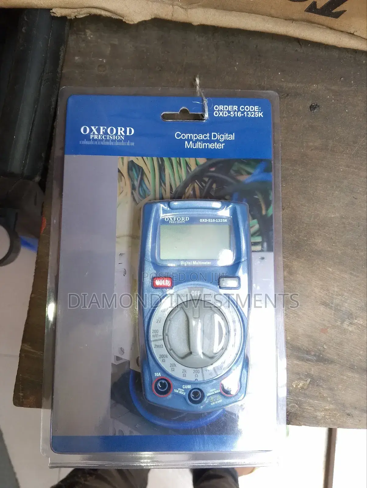 Compact Digital Multimeter