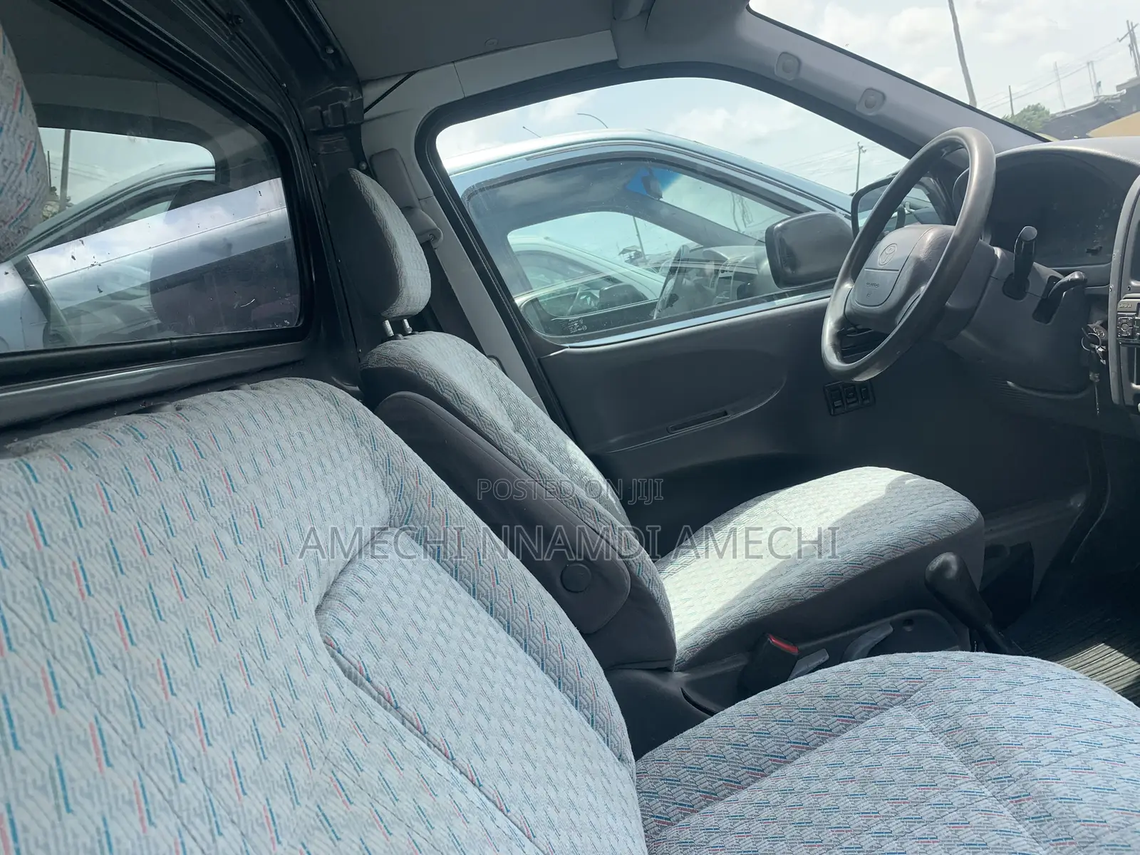 Toyota HiAce 2006 Grey