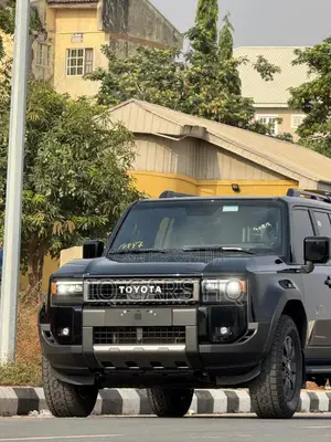 New Toyota Land Cruiser Prado 2025 Black
