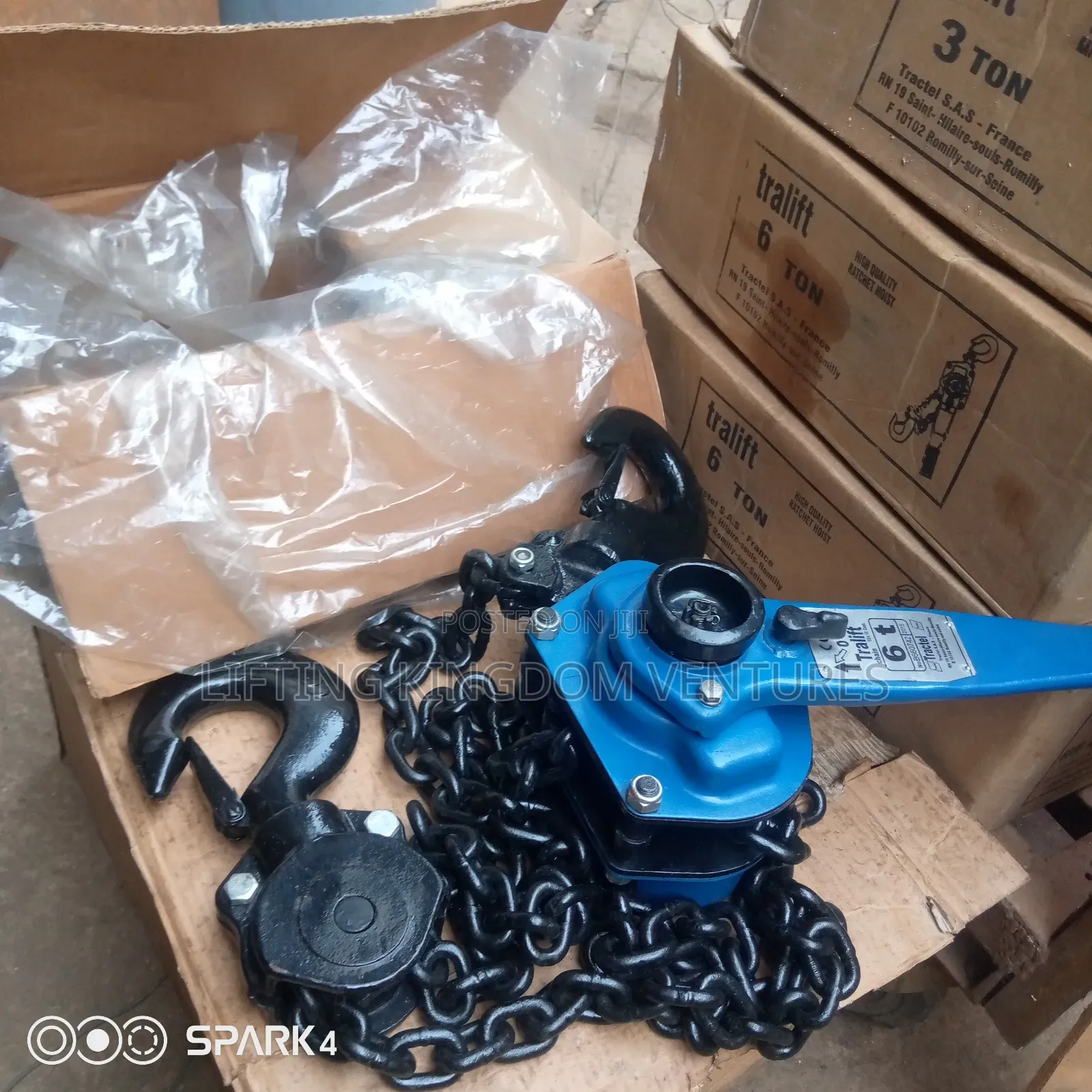 Tralift Level Hoist