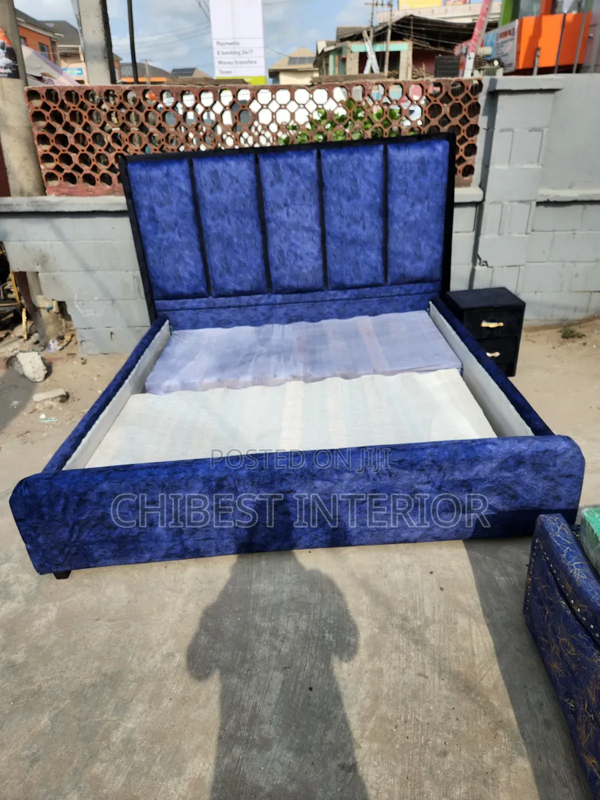 King Size 6by6 Bed Frame With Side Drawer
