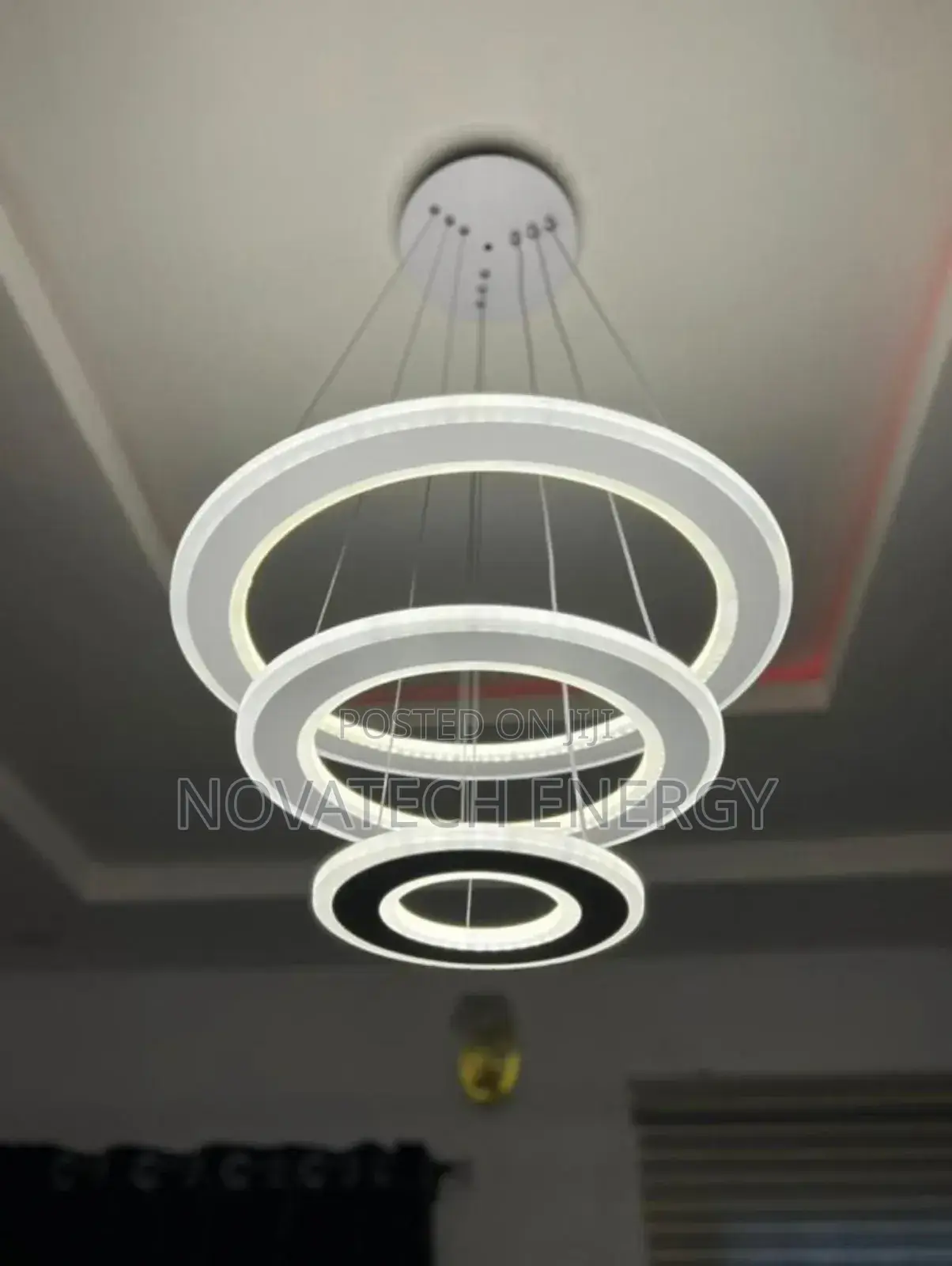 3 Ring Dropping Pendant Light