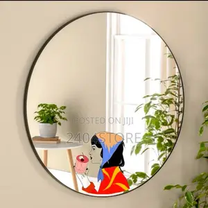 Round Wall Mirror
