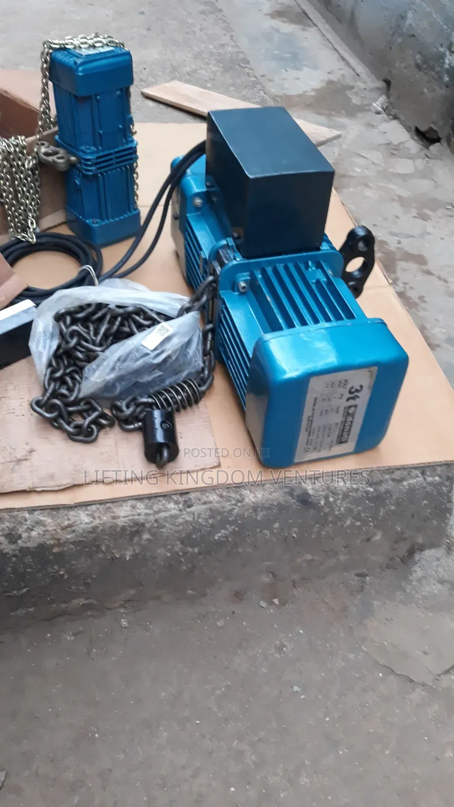 0.5 Ton Donati Electric Hoist