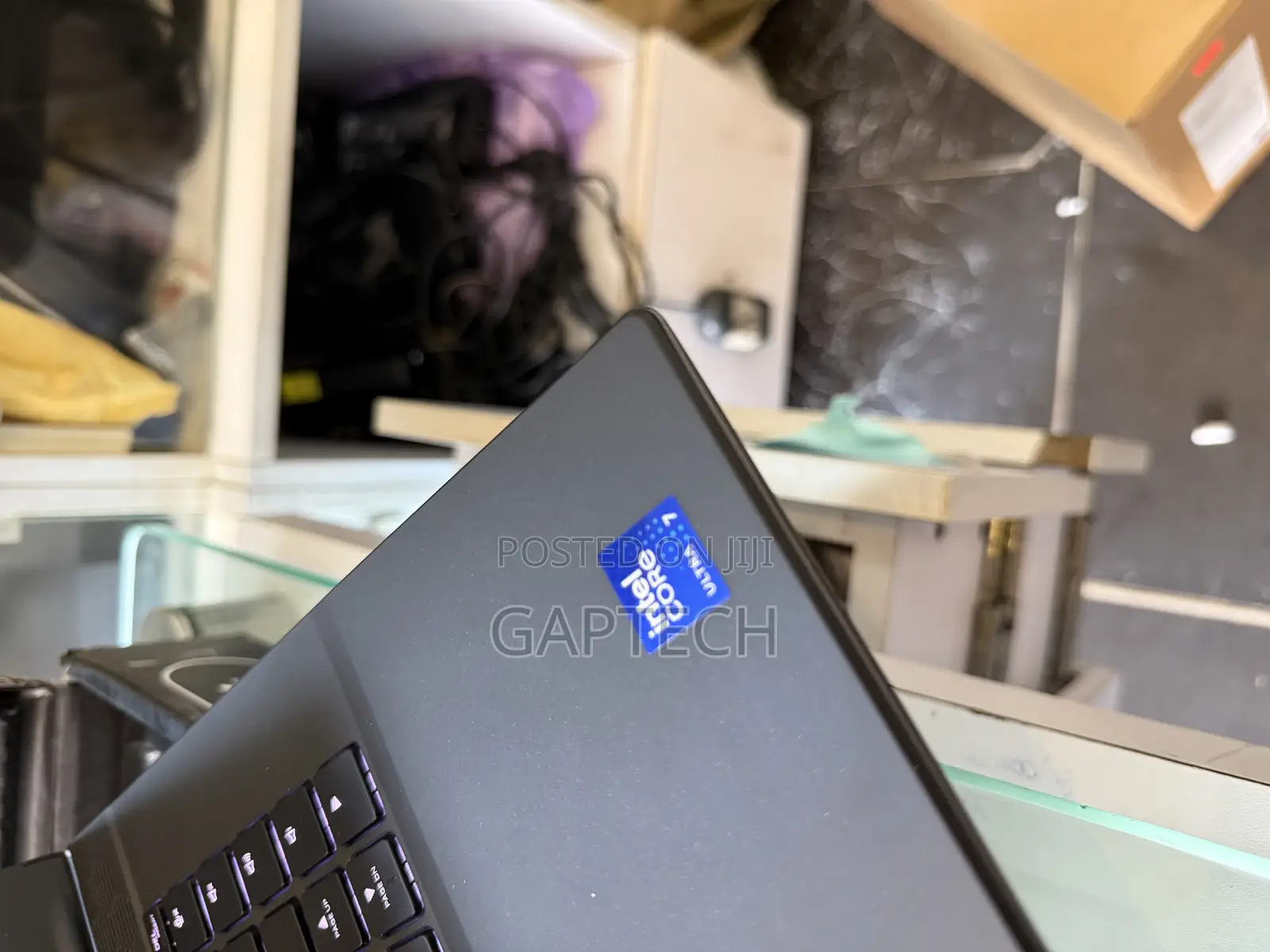 New Laptop Dell Alienware M16 R2 32GB Intel Core Ultra 7 SSD 1T