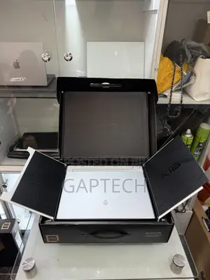 New Laptop Alienware X16 R2 32GB Intel Core i9 SSD 1T