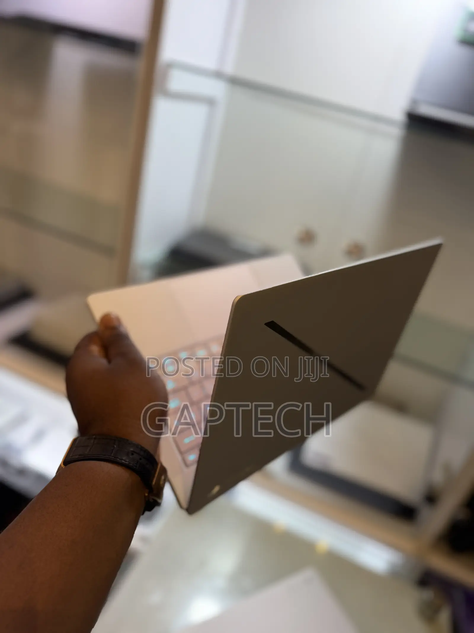 Laptop Asus ROG Zephyrus G14 16GB AMD Ryzen 9 SSD 1T