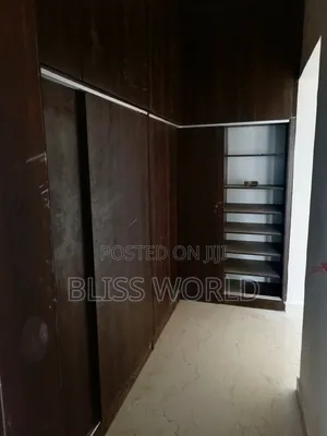 4bdrm Townhouse / Terrace in Jahi for rent