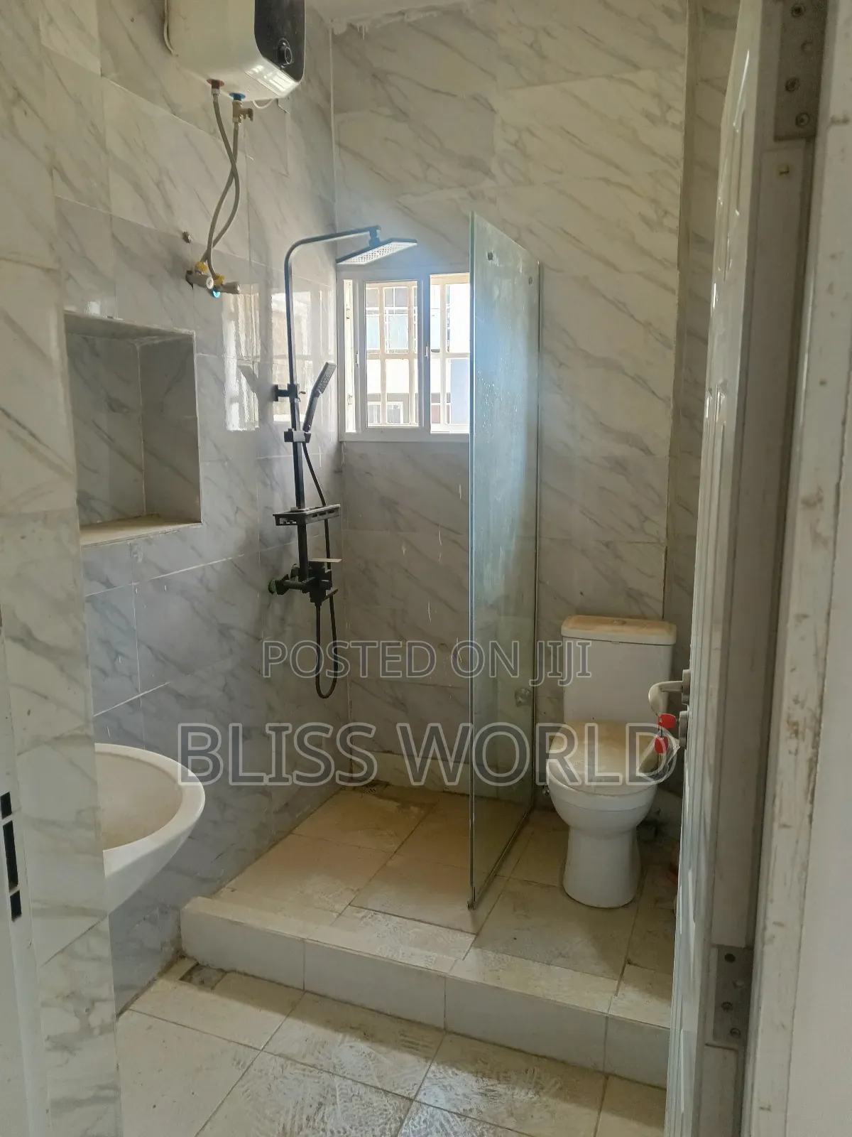 4bdrm Townhouse / Terrace in Jahi for rent
