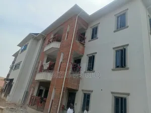 3bdrm Block of Flats in Utako for rent