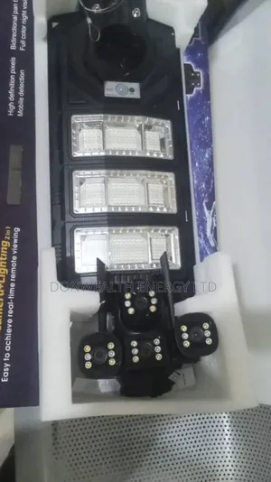 450watts All in Solar Camira Light