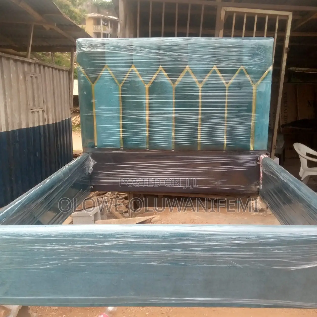 Bed Frame 6by6 King Size Bed With Bedside