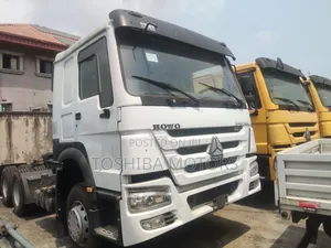 Howo Sinotruk 10 Tyres Tractor Head