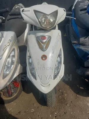 Kymco Xciting 2023 White
