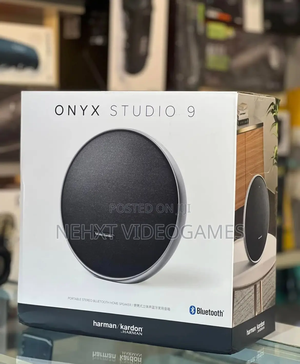 Onyx Studio 9