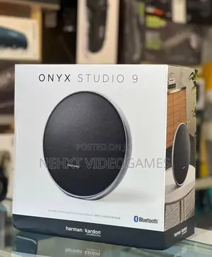 Onyx Studio 9