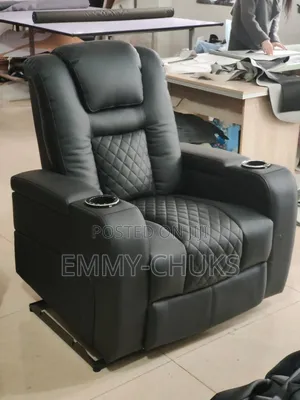 Cinema Sofa With Cooling Cupholder