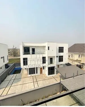 5bdrm Duplex in Osapa london for sale