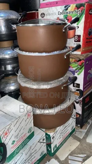 Non Stick Cooking Pot