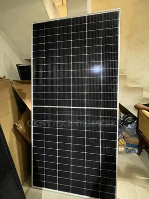 600watts Jinko Mono Crystalline Solar Panels