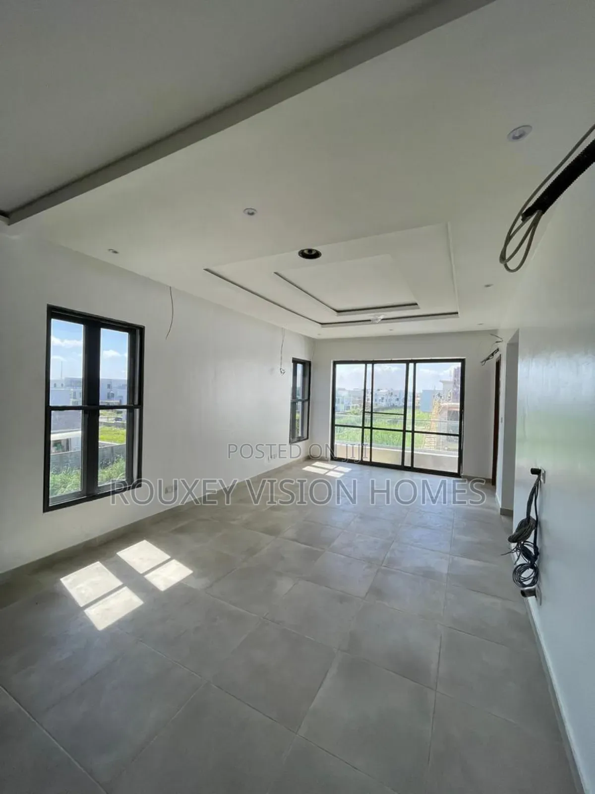 5bdrm Duplex in Ikate for sale