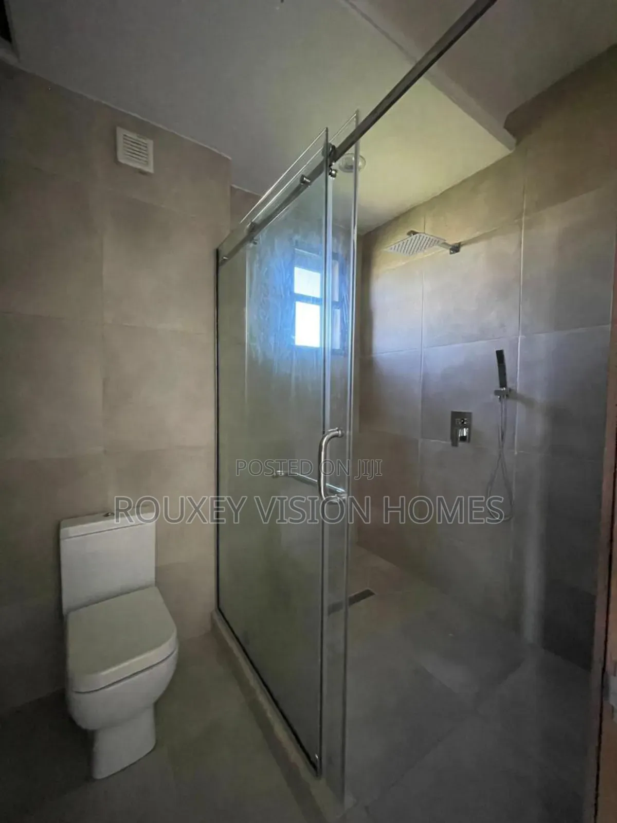 5bdrm Duplex in Ikate for sale