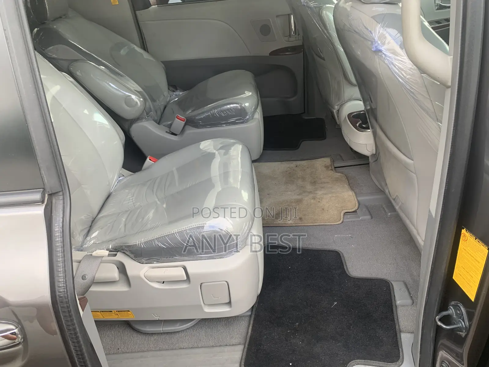 Toyota Sienna 2012 Gray