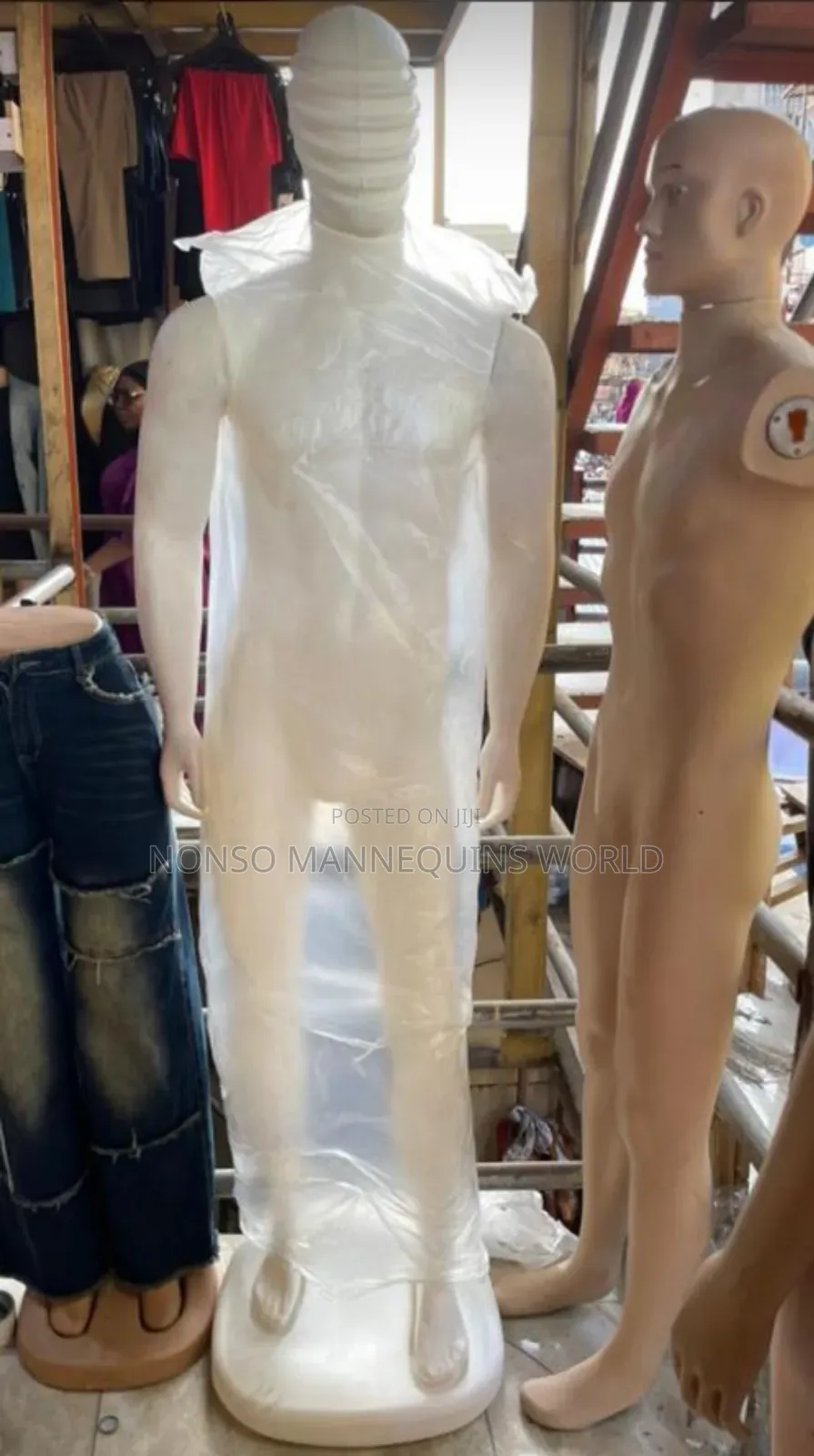 Spider Face White Plastic Complete Mannequin