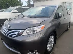 Toyota Sienna 2012 Gray