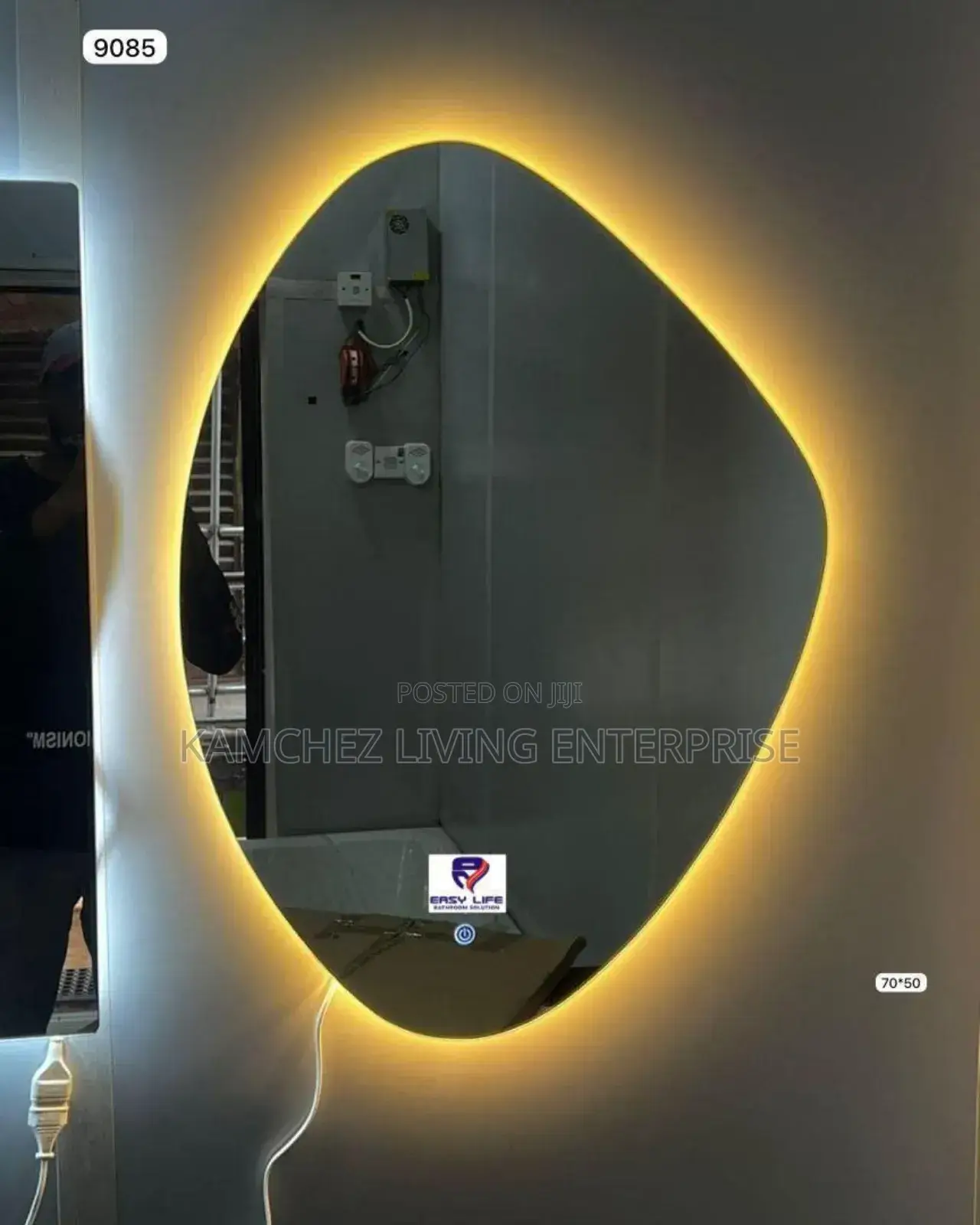 Modern 70x50cm Irregular Shaped Led Wall Mirror for Bathroom