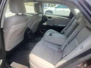 Toyota Avalon 2016 Purple