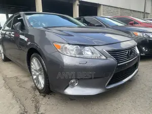 Lexus ES 2014 Gray