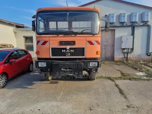 Photo - Man Diesel Truck.
