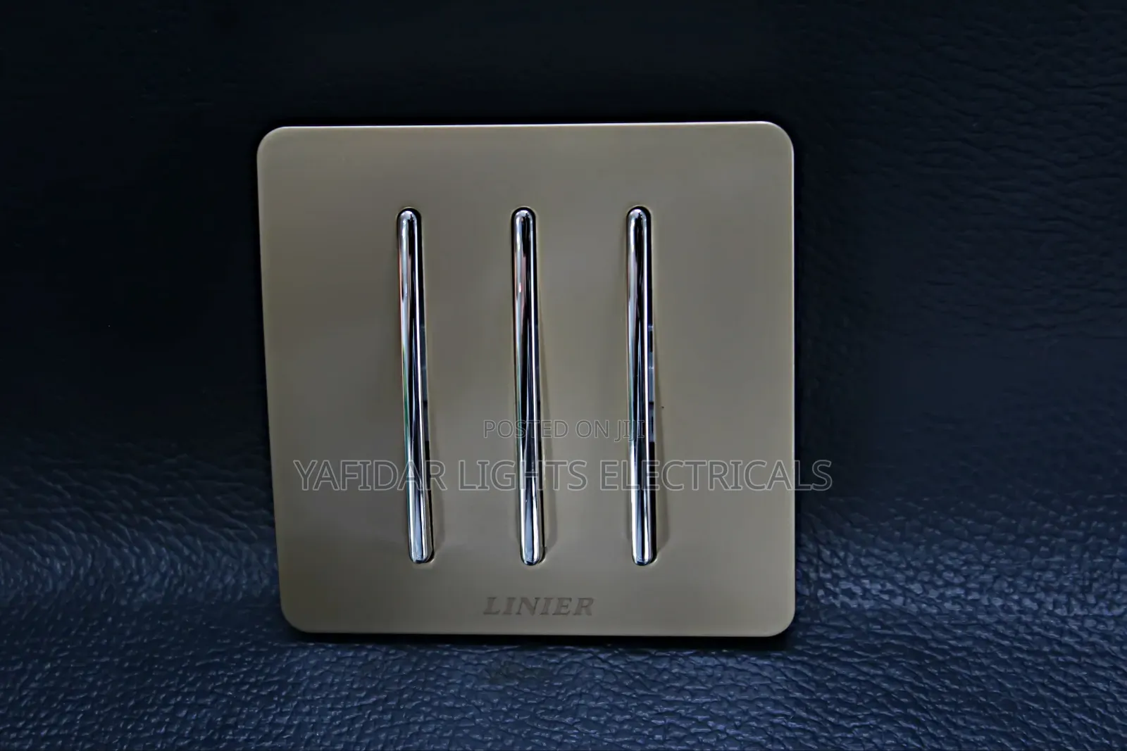 3 Gang 2 Way Switch
